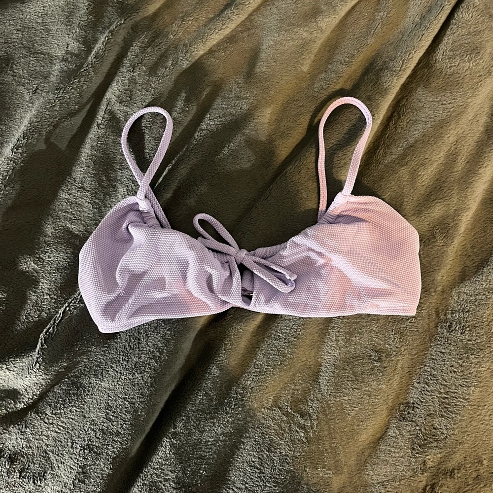 NWOT Hollister Runched Bikini Top